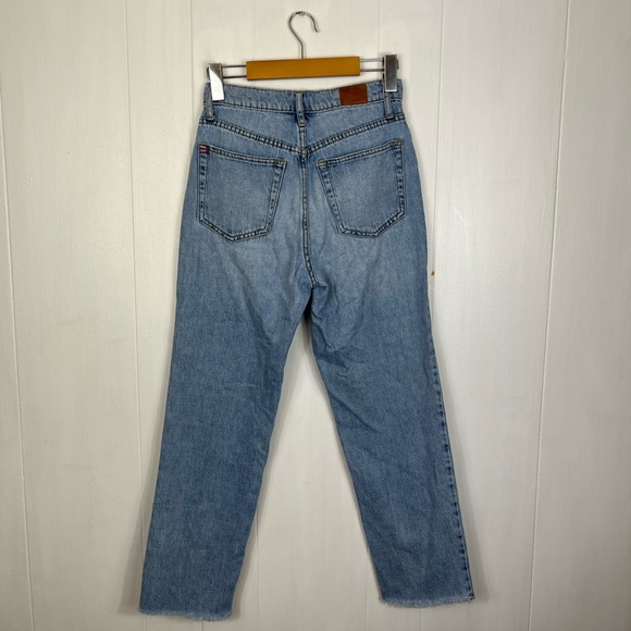 BDG High-Waisted Slim Straight Jean Sz 25 - Picture 9 of 11